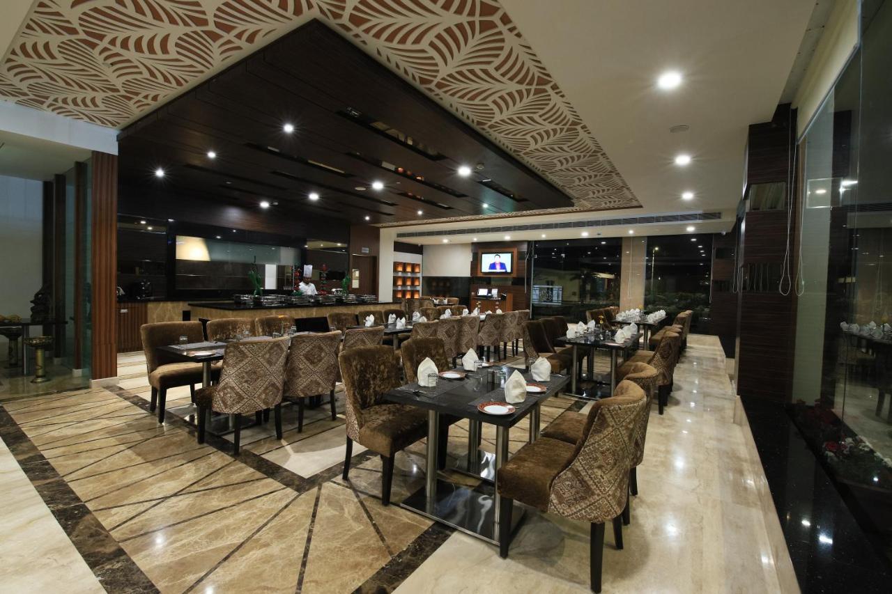 Aveo By Amatra, Gateway To Corbett Hotel Kashipur Exterior photo