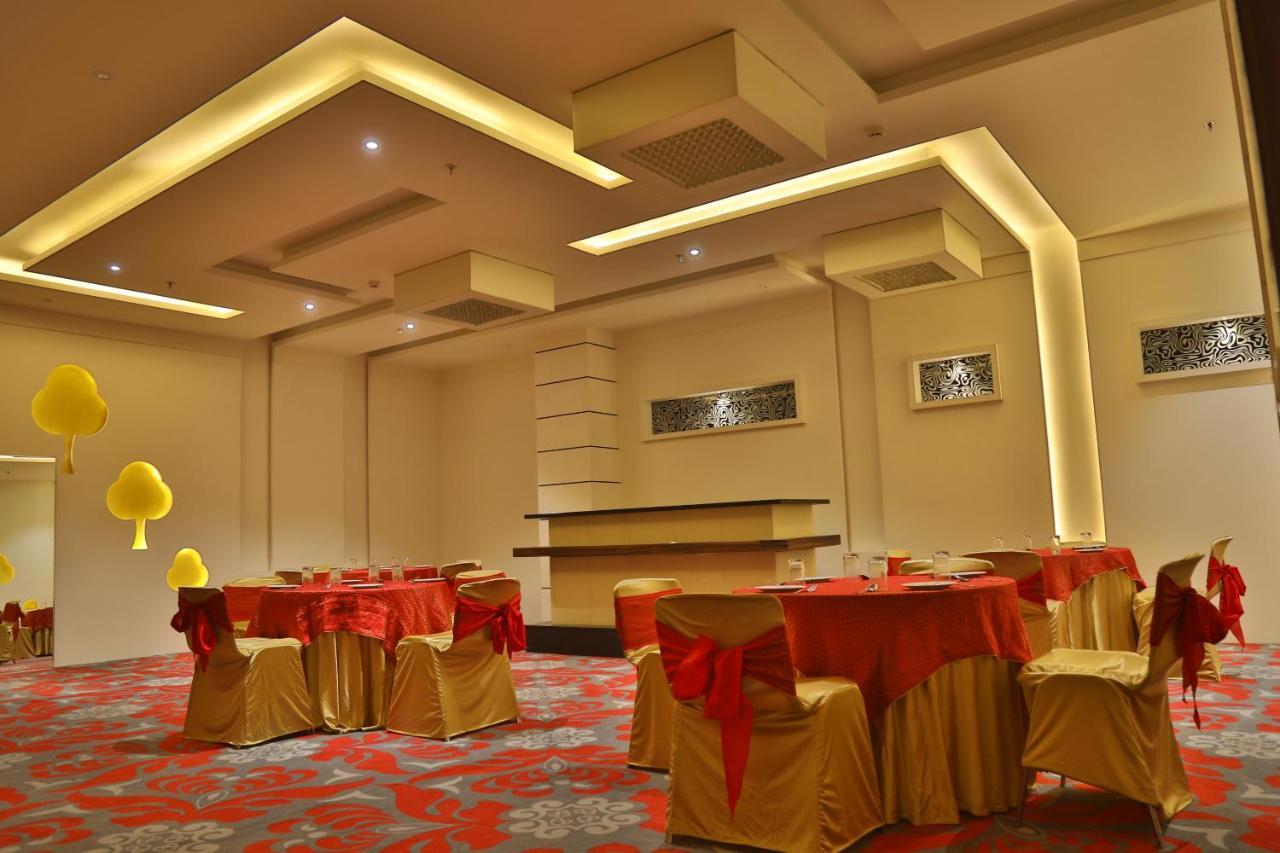 Aveo By Amatra, Gateway To Corbett Hotel Kashipur Exterior photo