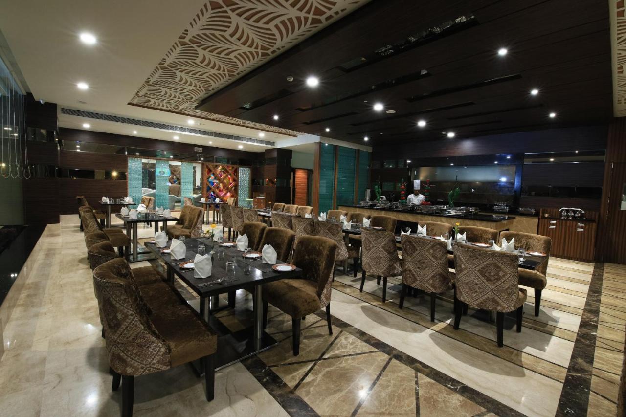Aveo By Amatra, Gateway To Corbett Hotel Kashipur Exterior photo