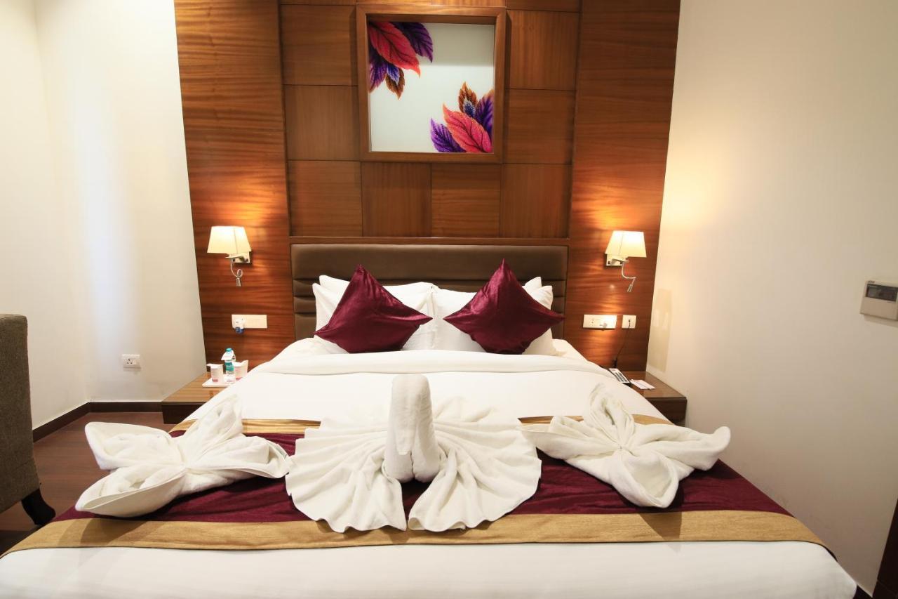 Aveo By Amatra, Gateway To Corbett Hotel Kashipur Exterior photo