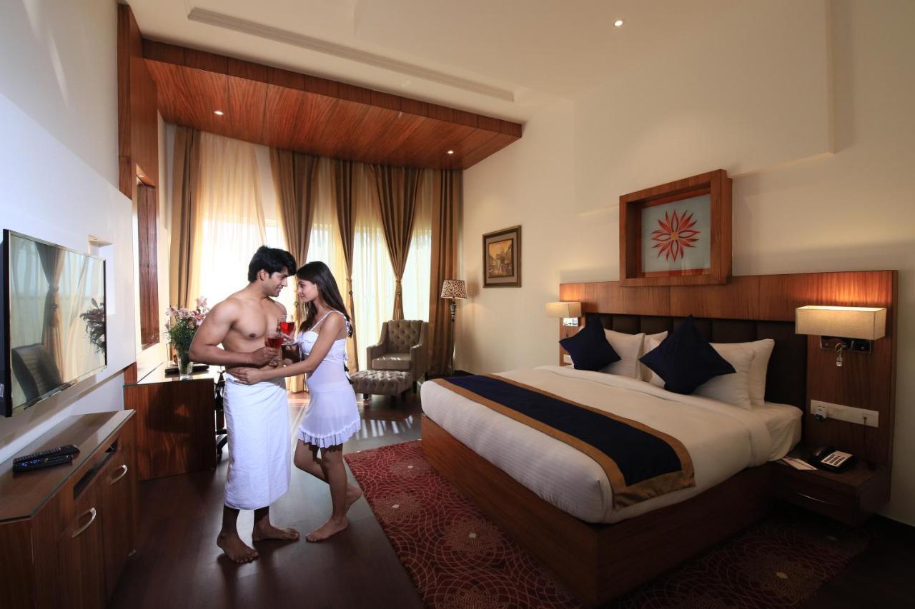 Aveo By Amatra, Gateway To Corbett Hotel Kashipur Exterior photo
